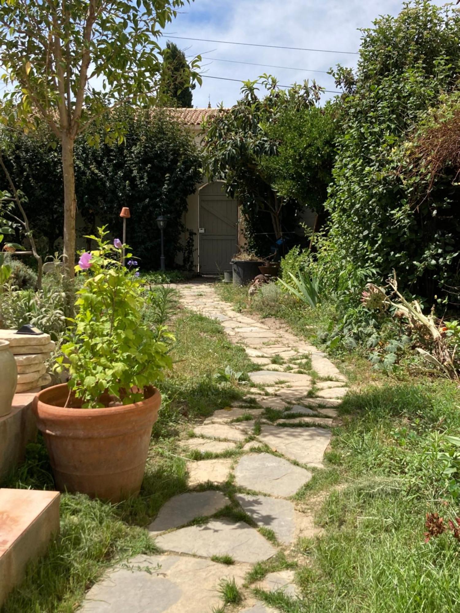 La Tarente Montfrin